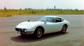 Toyota 2000GT