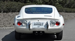 Toyota 2000GT