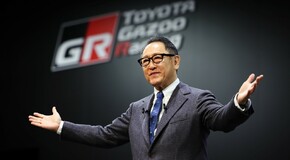 Akio Toyoda hosszútávra tervez