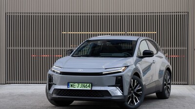 Toyota liderem polskiego rynku motoryzacyjnego po trzech kwartałach 2026 roku. Rejestracje aut elektrycznych marki wzrosły o 215%