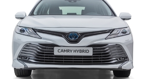 2019 Camry Hybrid - Polska Premiera