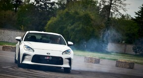 Nová Toyota GR 86 se představí v celosvětové premiéře na Festivalu rychlosti v Goodwoodu 