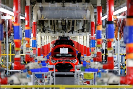 220 tysięcy Yarisów i Yarisów Cross – dla tylu Toyot polskie fabryki wyprodukowały nowoczesne napędy hybrydowe