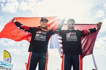 TOYOTA GAZOO Racing i Nasser Al-Attiyah z podwójnym mistrzostwem w pierwszym sezonie World Rally-Raid Championship 2022 