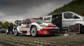 Kalle Rovanperä a Jonne Halttunen jsou po Středoevropské rallye znovu mistři světa s Toyotou