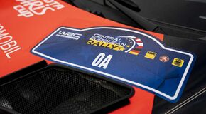 Kalle Rovanperä a Jonne Halttunen jsou po Středoevropské rallye znovu mistři světa s Toyotou