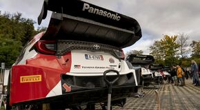 Kalle Rovanperä a Jonne Halttunen jsou po Středoevropské rallye znovu mistři světa s Toyotou