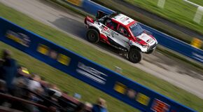 Kalle Rovanperä a Jonne Halttunen jsou po Středoevropské rallye znovu mistři světa s Toyotou