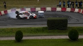 Kalle Rovanperä a Jonne Halttunen jsou po Středoevropské rallye znovu mistři světa s Toyotou