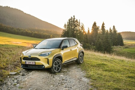 Napędy na cztery koła w samochodach Toyoty. Osiem segmentów i sześć różnych technologii 