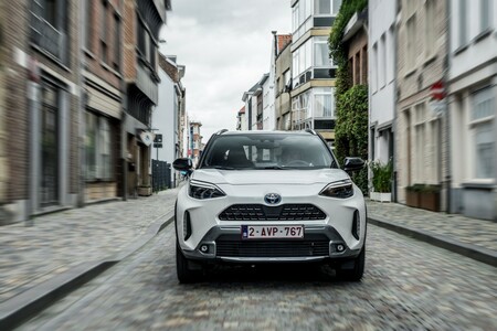 Yaris Cross najpopularniejszym modelem Toyoty w Europie. Ponad 100 tys. sprzedanych egzemplarzy w pierwszej połowie 2023 r.