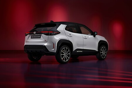 Nowa Toyota Yaris Cross GR SPORT. Tuning zawieszenia i sportowa stylistyka