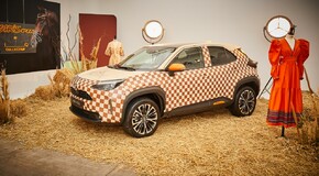 Yaris Cross by IQ COLLECTION