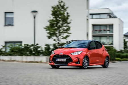 Toyota liderem rynku flotowego w 2023 roku. Corolla najpopularniejszym autem firmowym