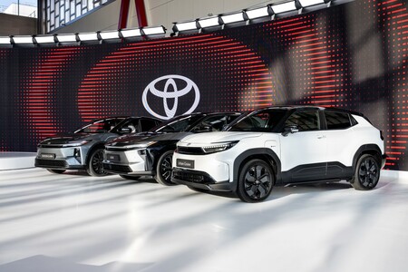 Toyota posilňuje svoju multi technologickú stretégiu a oddanosť inováciám zameraným na zákazníka