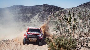 TOYOTA GAZOO Racing w walce o zwycięstwo w Rajdzie Dakar 2021 do ostatniego etapu 