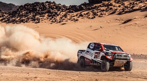 TOYOTA GAZOO Racing w walce o zwycięstwo w Rajdzie Dakar 2021 do ostatniego etapu 