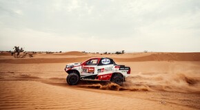 Tím TOYOTA GAZOO Racing skončil na Rely Dakar 2021 celkovo druhý