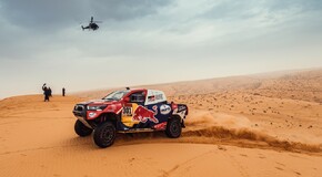 Tím TOYOTA GAZOO Racing skončil na Rely Dakar 2021 celkovo druhý