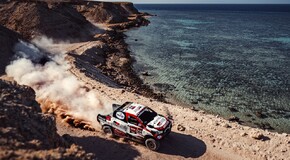 Tím TOYOTA GAZOO Racing skončil na Rely Dakar 2021 celkovo druhý