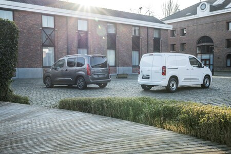 Ponad 10 000 egzemplarzy Toyoty PROACE CITY trafiło do polskich klientów 