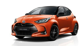 Yaris i Yaris Cross w nowym kolorze Spicy Orange