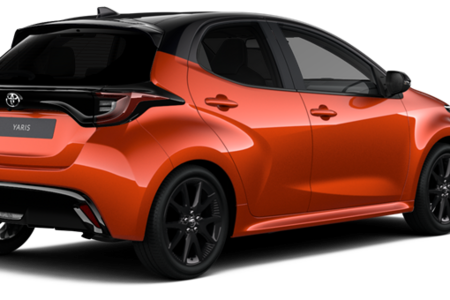 Yaris i Yaris Cross w nowym kolorze Spicy Orange