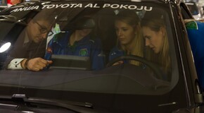 Hybrydowe Toyoty C-HR dla siatkarek Trefl Proxima Kraków