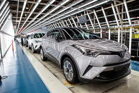 V  EURÓPE SA ZAČALA VÝROBA MODELU TOYOTA C-HR