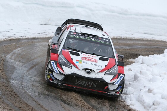  KÉT ÉVVEL EZELŐTTI GYŐZELMÉNEK MEGISMÉTLÉSÉBEN BÍZIK A SVÉD RALLYRA KÉSZÜLŐ TOYOTA