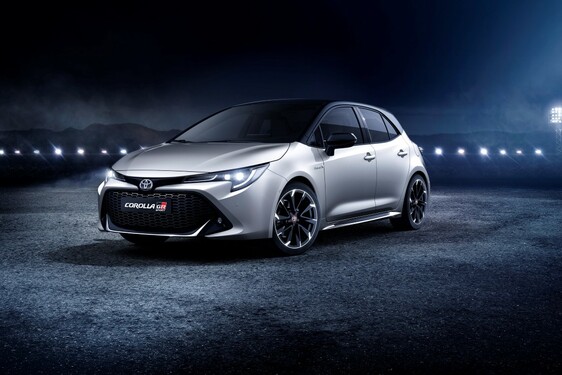 Toyota v  Ženeve predstaví novú Corollu GR Sport a Corollu TREK