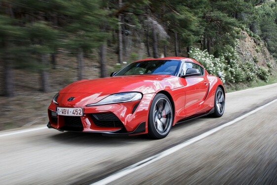 A TOYOTA SUPRA ÉS A JOKER REKLÁMJA MINDENT VITT AZ NFL IDÉNYNYITÓJÁN