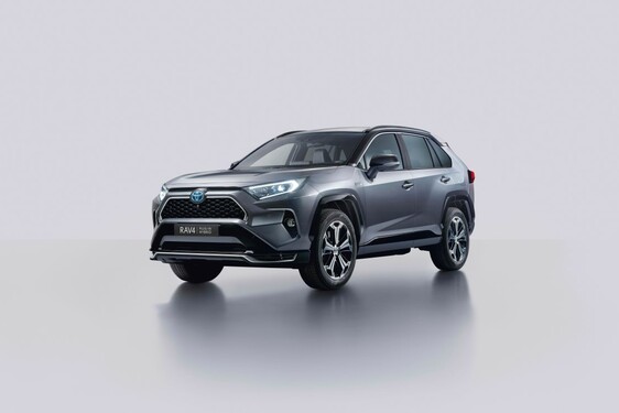 RAV4 Plug-in Hybrid – nowy flagowy model hybrydowy Toyoty