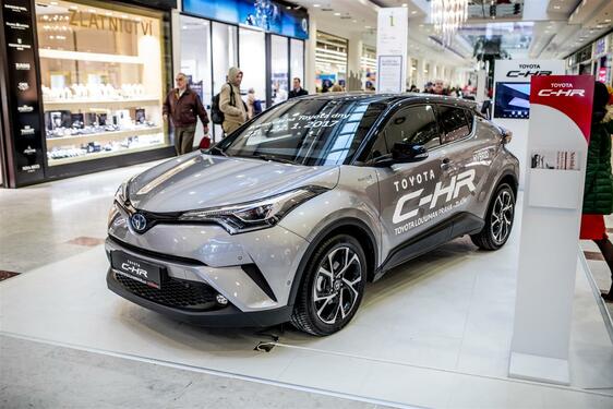 Toyota představuje žhavou novinku C-HR na celorepublikové roadshow 