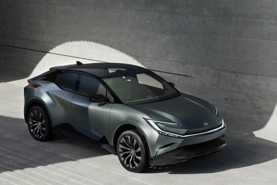Evropská premiéra vývojové studie Toyota bZ Compact SUV Concept
