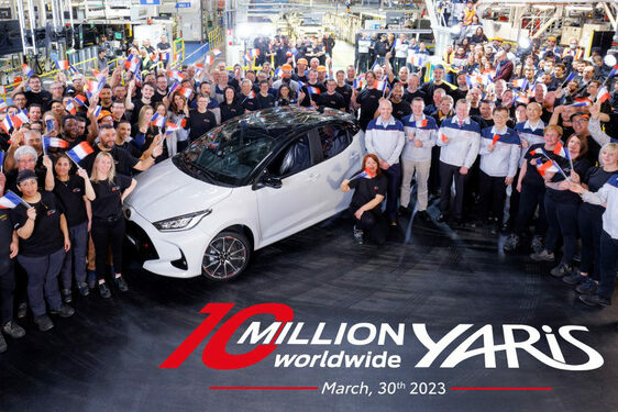 Malý génius s velkým vlivem. Toyota celosvětově prodala 10 milionů Yarisů