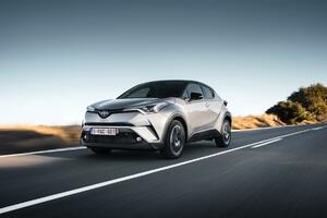 Hybridy tvoria 40 % predajov Toyota Motor Europe za prvý polrok