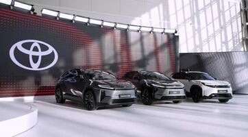 Urban Cruiser, bZ4X, C-HR+ 2025