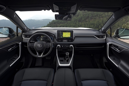 Toyota RAV4 najpopularniejszym SUV-em na świecie. Wyniki z pierwszego kwartału 2022 