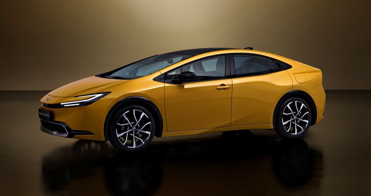 Prius Plug-in 2023