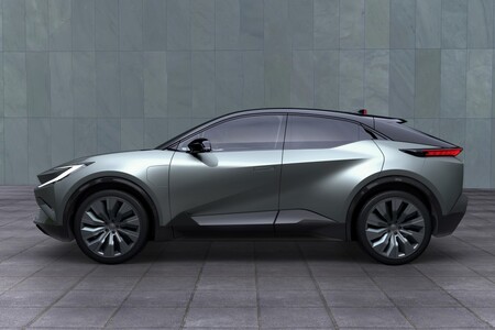 Kompaktowy SUV z linii bZ. Toyota prezentuje nowy koncepcyjny samochód elektryczny