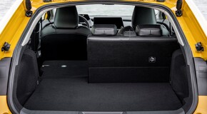 Prius Plug-in Hybrid 2023