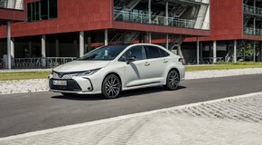 Corolla Sedan 2023