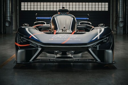 Zespół TOYOTA GAZOO Racing pokazał GR H2 Racing Concept z wodorowym silnikiem spalinowym