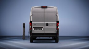 2023 PROACE MAX
