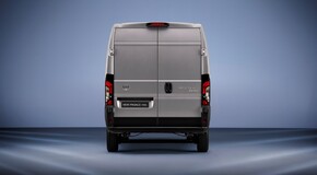 2023 PROACE MAX