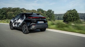C-HR 2023
