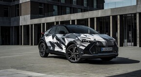 C-HR 2023