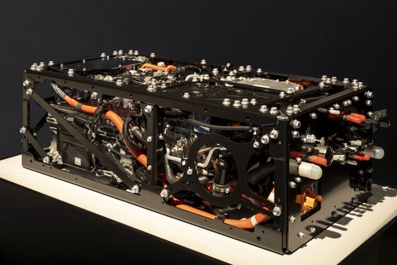 Toyota Motor Europe dostarczyła ogniwa paliwowe do prototypowego pociągu elektryczno-wodorowego