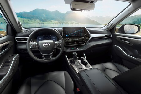 Toyota Highlander Rok Modelowy 2023 – inteligentne technologie i nowe opcje stylistyczne